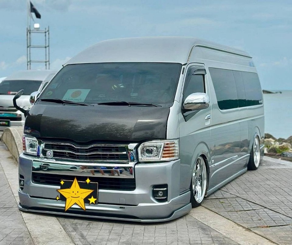 รถตู้ VIP all new ตัวใหม่ล่าสุด