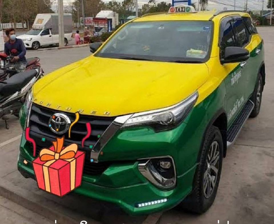 เหมารถแท็กซี่คันใหญ่ 7 ที่นั่ง